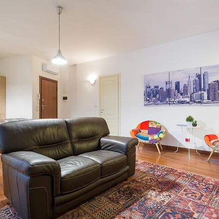 ורונה Cattaneo Arena Apartaments מראה חיצוני תמונה