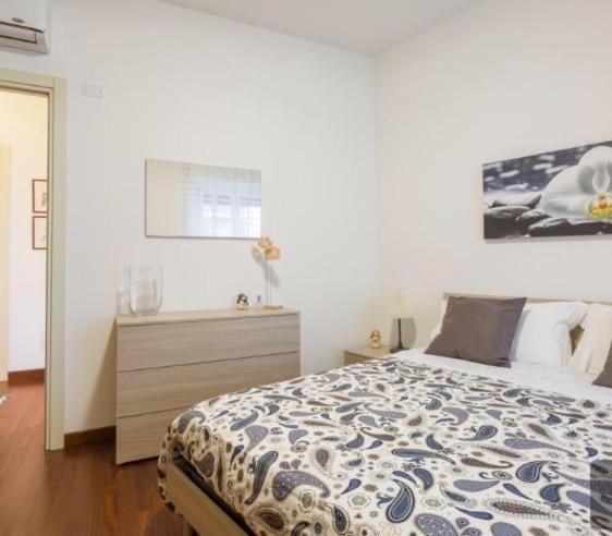 ורונה Cattaneo Arena Apartaments מראה חיצוני תמונה