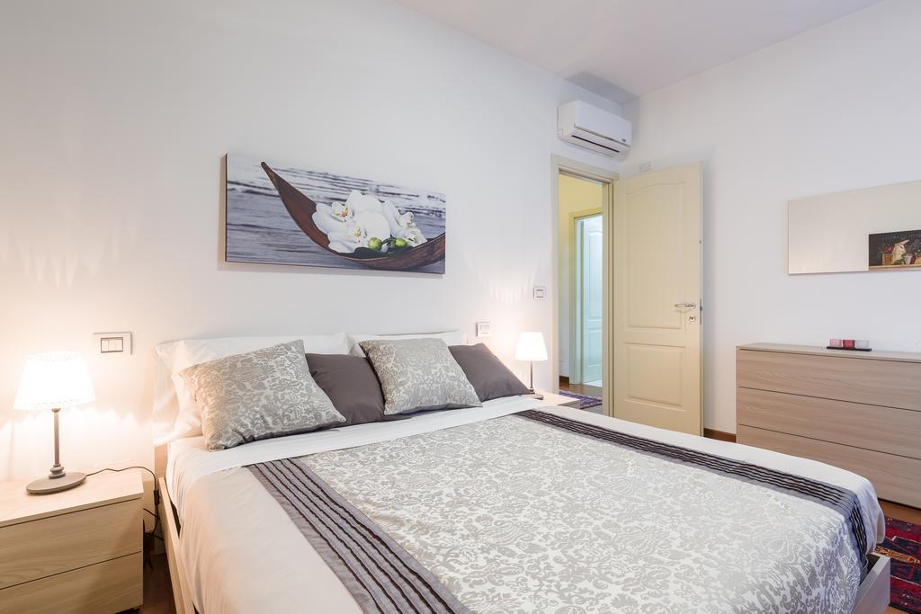 ורונה Cattaneo Arena Apartaments מראה חיצוני תמונה